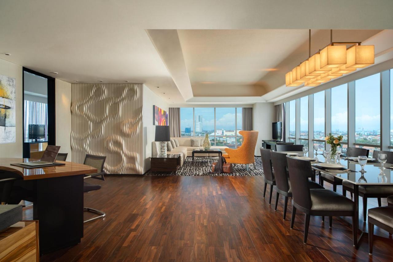 Artotel Ts Suites Σουραμπάγια Εξωτερικό φωτογραφία